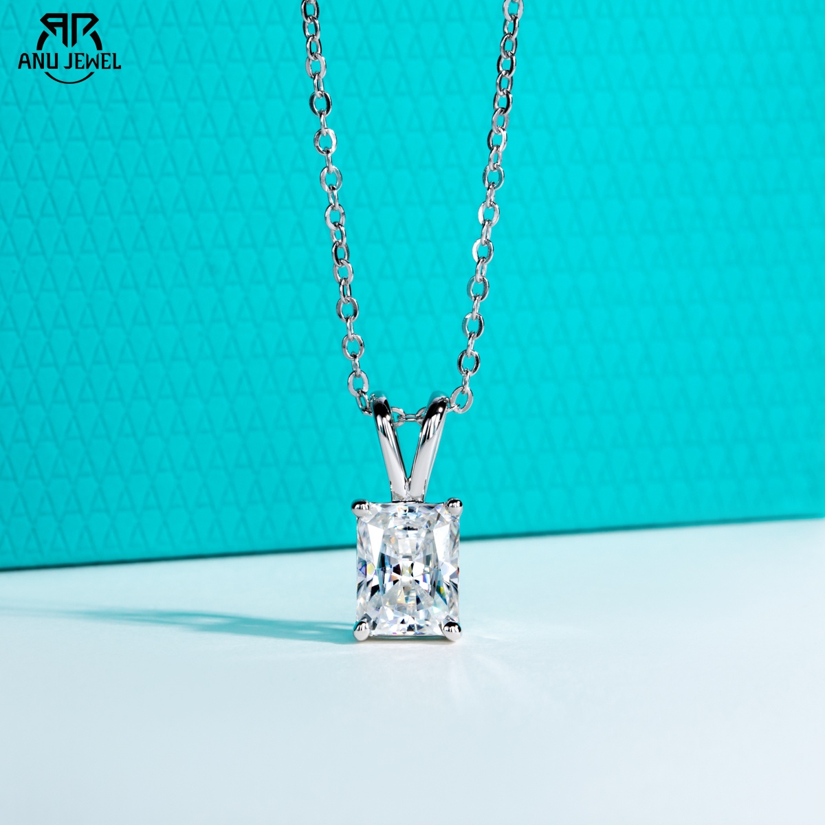 Ansi Chain - Collar con colgante de diamante de