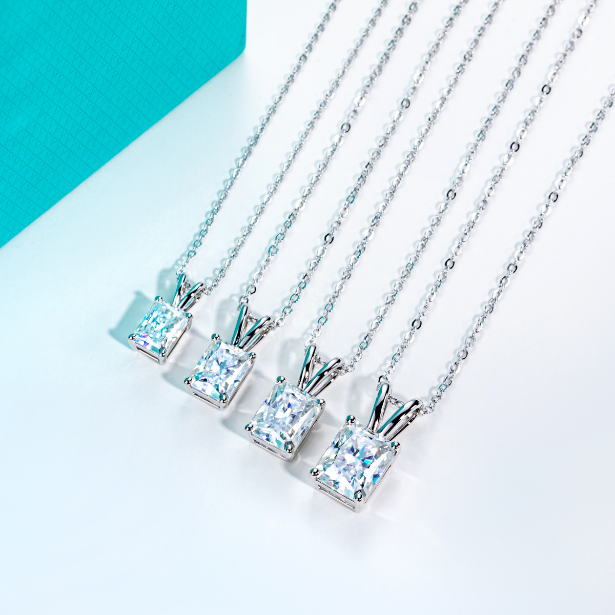 Collar con colgante de diamant - Ansi Chain reseña y precio